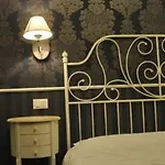 Regina Bed & Breakfast Pisa