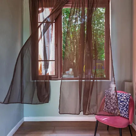 Regina Bed & Breakfast 3*