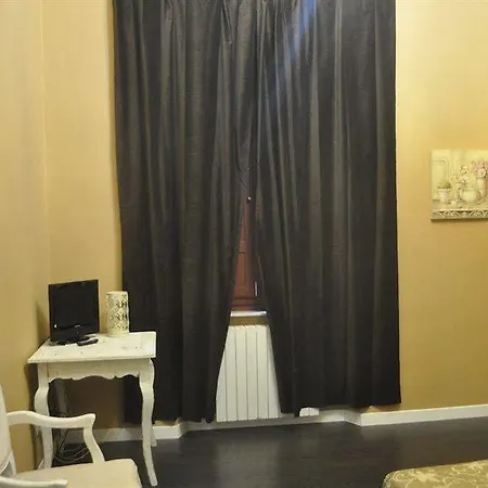 Regina 4* Pise