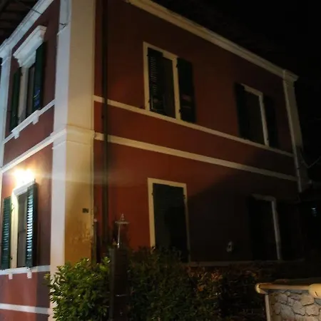 Regina Bed & Breakfast 3*