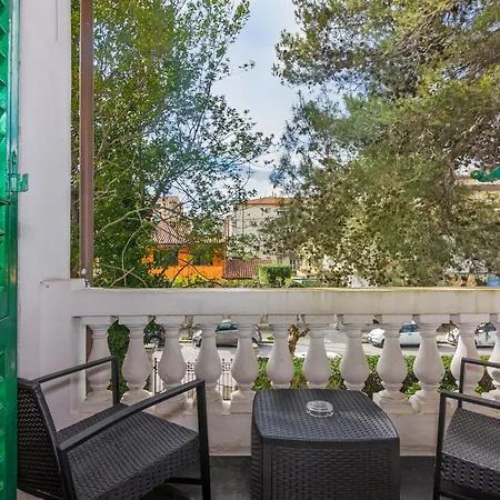 Regina Bed & Breakfast Pisa