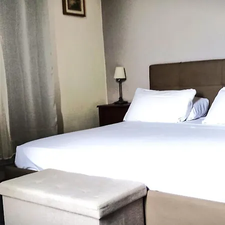 Regina Bed & Breakfast 4*