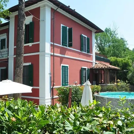 Bed & Breakfast Regina 4*